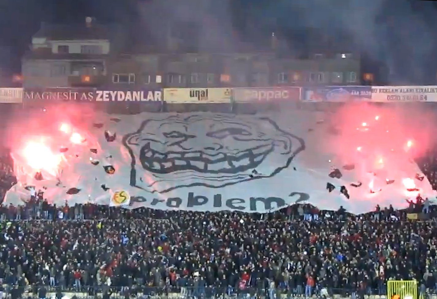EsEs taraftarı - problem?